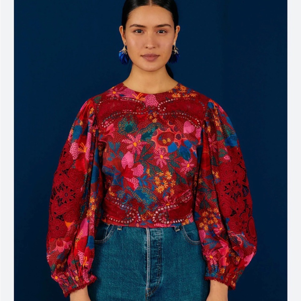 ✨FARM Rio Burgundy Floral Puff-Sleeve Blouse - NWT